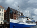 daenemarkkopenhagenhistorischnyhafenmotorboot
