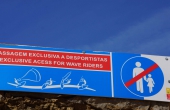 portugal_guincho_sign-surfer-only