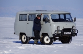 russia_olchon_lake-baikal_uaz-allrad-auto_auf-baikalsee