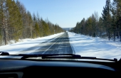 russia_irkusk-olchon_taiga_asphaltstrasse_winter