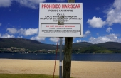 spain_galicia_rias-baixas_ria-vigo_cesantes-risk-collect-seefood_sign