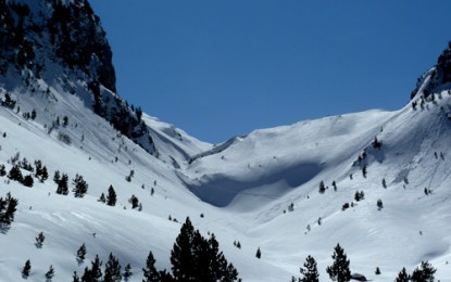 PROKLETIJE Gebirge, VUSANJE, ROPOJAN Tal in Montenegro: Zwischen Montenegro & Albanien, Gipfel JEZERCE & ARAPI (Revier 4)